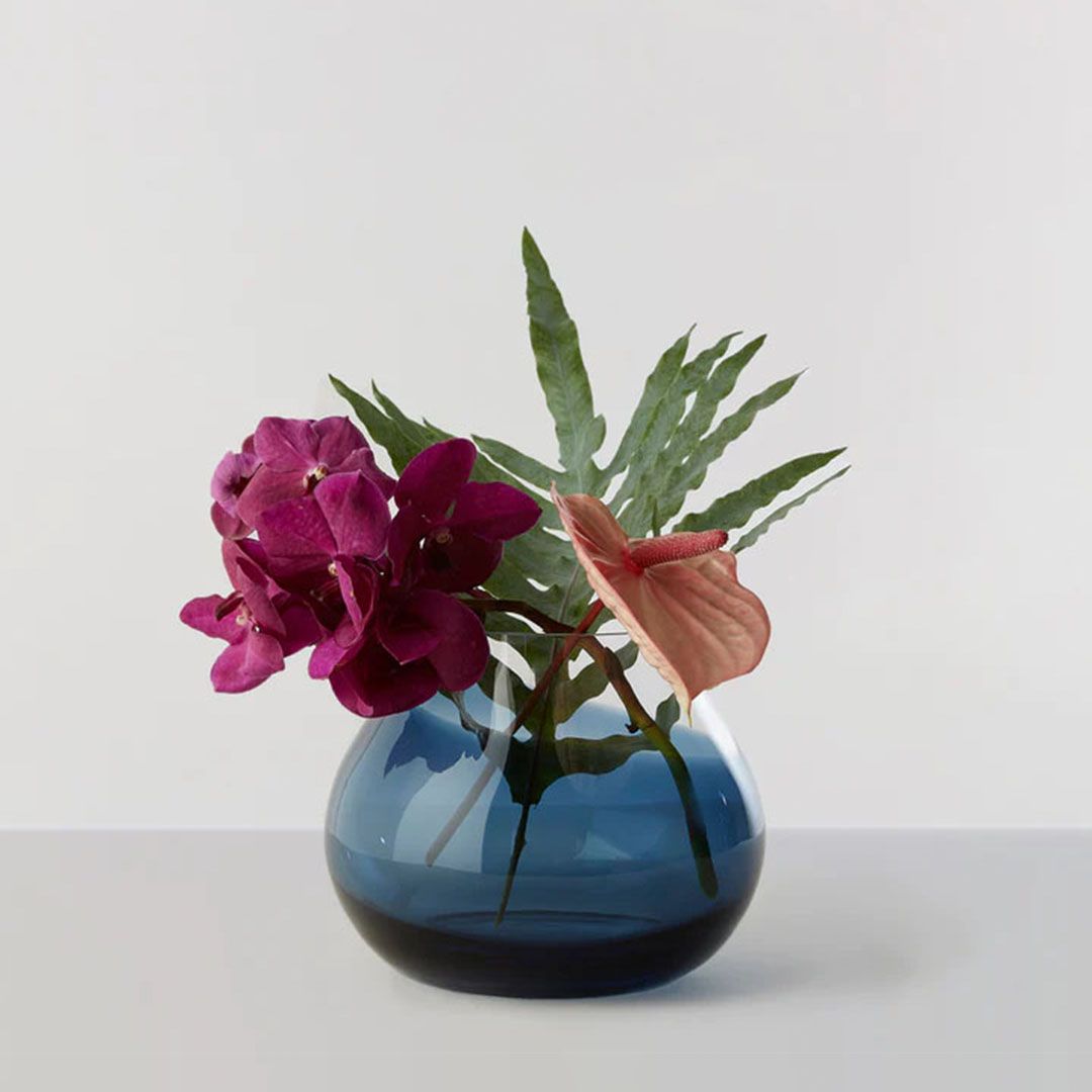 Flower vase No.23 Smoked grey