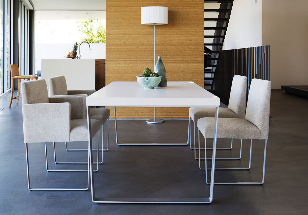 101 アームチェア（脚カラー：シルバー） LMS-3（グレージュ）