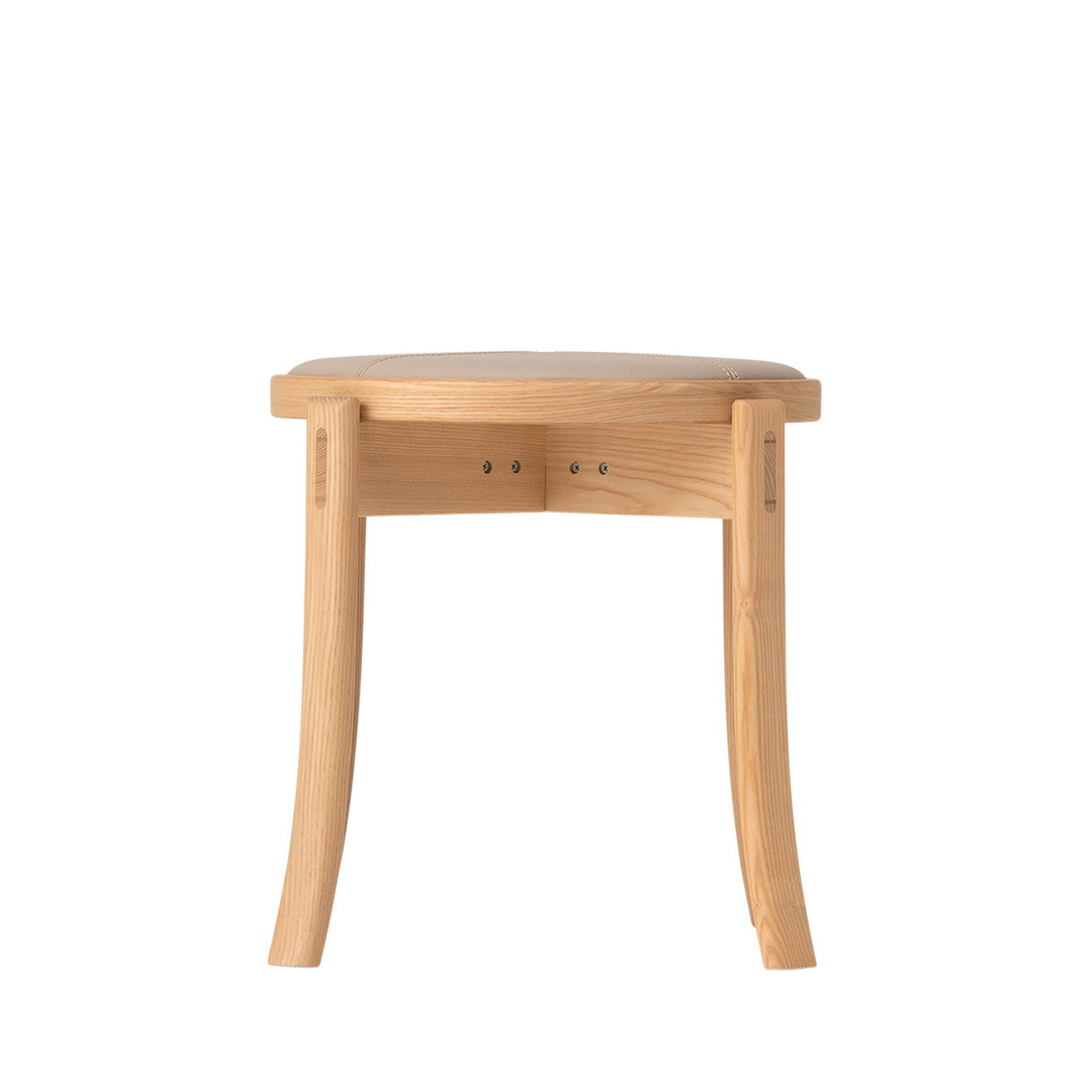 ルントオム スツール(座張)