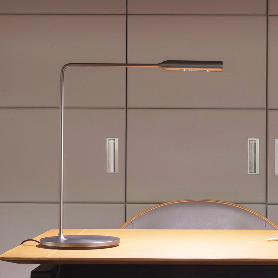 LUMINA / FLO desk black