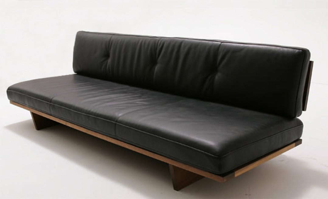 モアレス ソファ 3シーター W180(脚カラー:ウォールナット) RANK8 PATINA(ブラック)