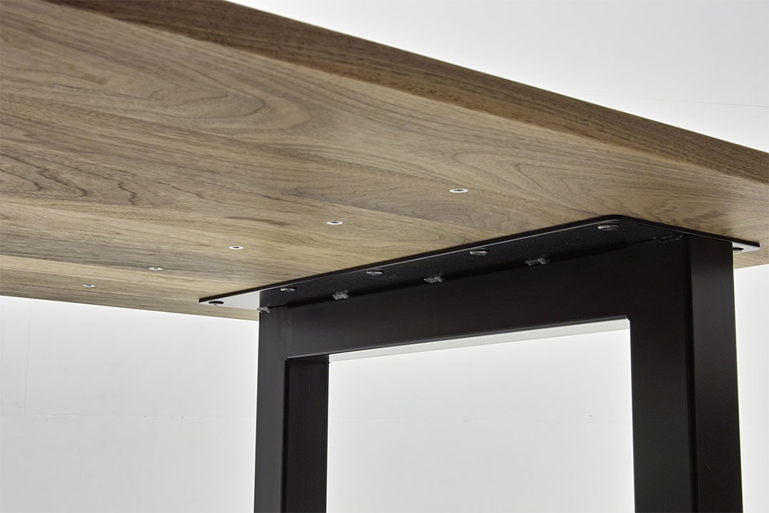 ワイルドウッドダイニングテーブル W160（スチールレッグス） ウォールナット