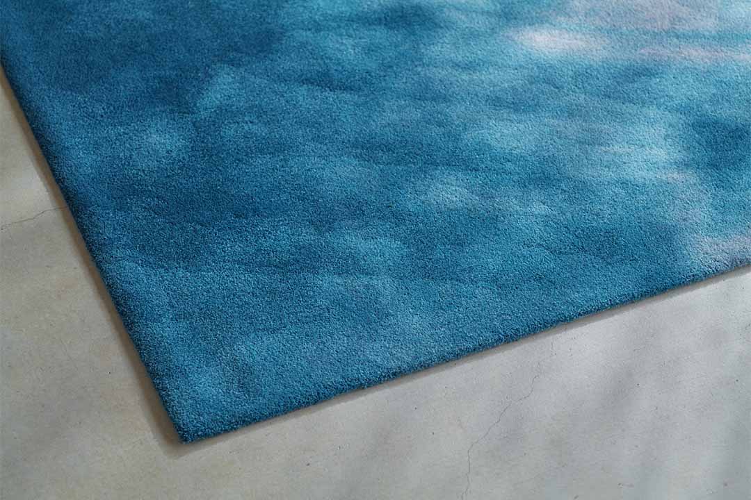 カラー：ブルー