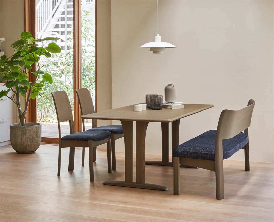 NEWRAPT 背付きベンチ（脚カラー：NC） バトンIB