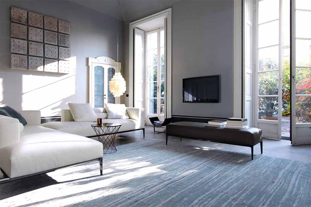 OOTA サイドテーブル(脚カラー:マットブロンズ) ブラック