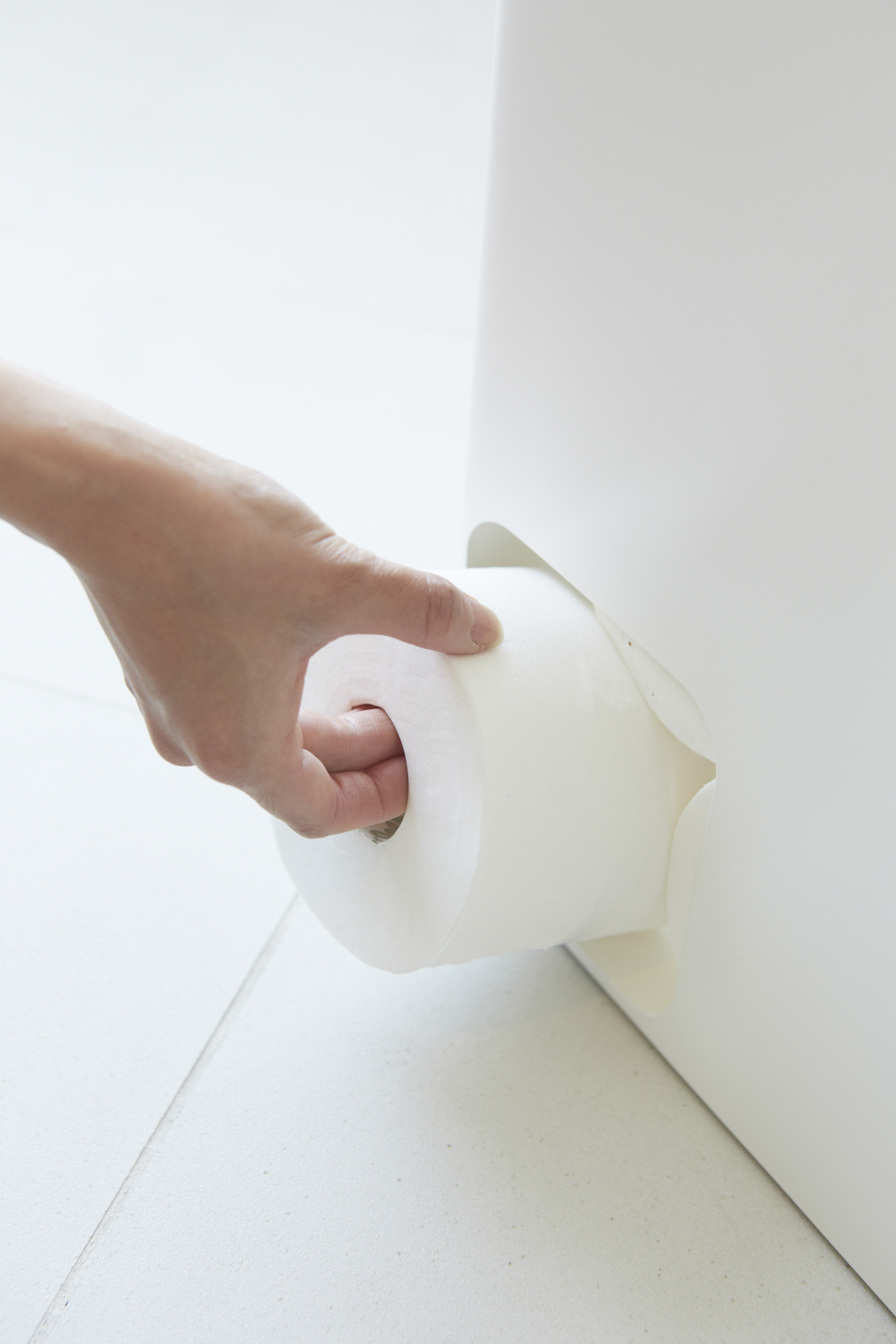 トイレットペーパーストッカー タワー ホワイト