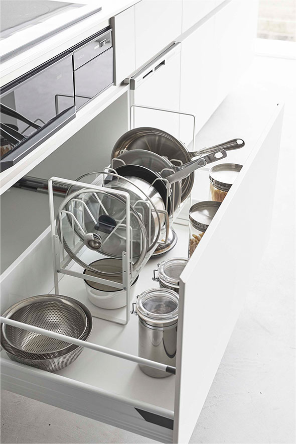 シンク下高さ調整鍋蓋&フライパン収納ラック 2段 タワー ホワイト