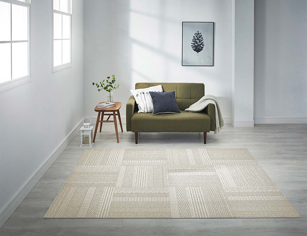 カラー:アイボリー(IV)