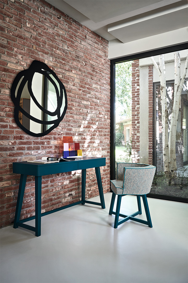 GRAY26チェア（脚カラー：ホワイト） Caramel