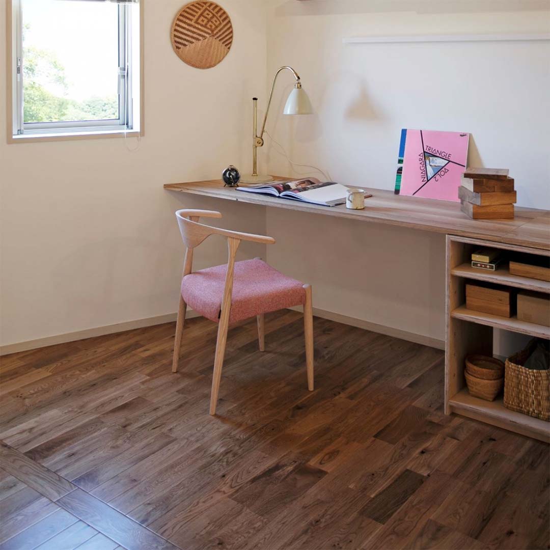 リットチェア（脚カラー：オークNM） MV18 ベージュ