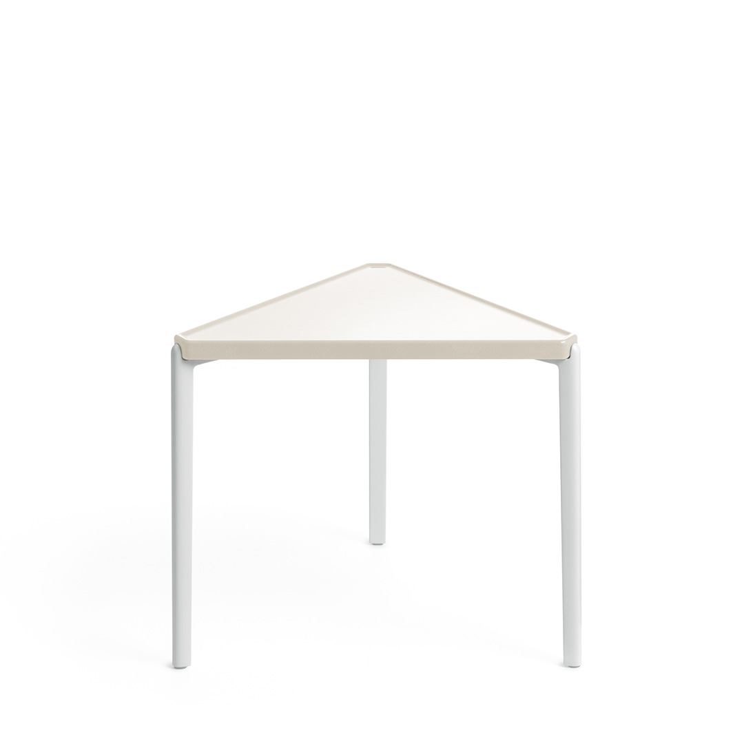 Tambour Concrete 三角形（脚カラー：ホワイト） グリーン