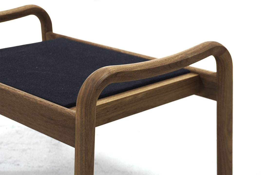 ブループリントスツール&オットマン(脚カラー:ウォールナット) RANK8 PATINA(ダークブラウン)