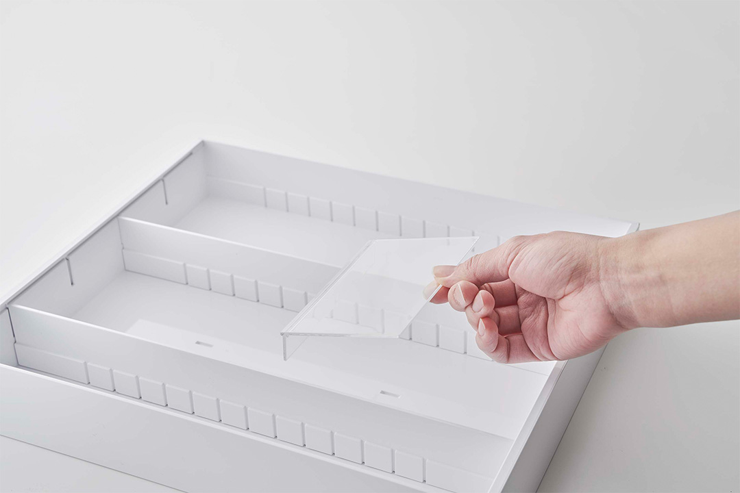 立体横伸縮カトラリーケース タワー ブラック