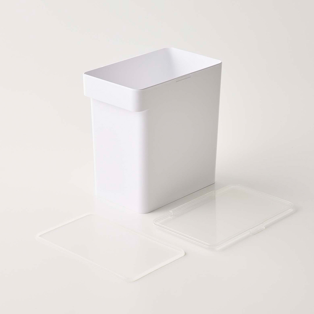 密閉ペットフードストッカー タワー 6.5kg 計量カップ付 ホワイト