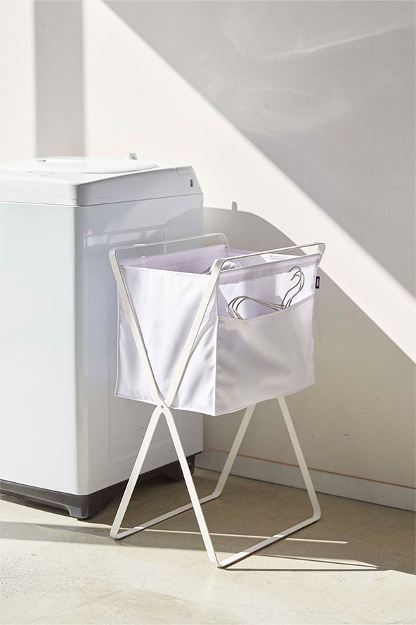 折り畳み高床式ランドリーバスケット タワー ホワイト