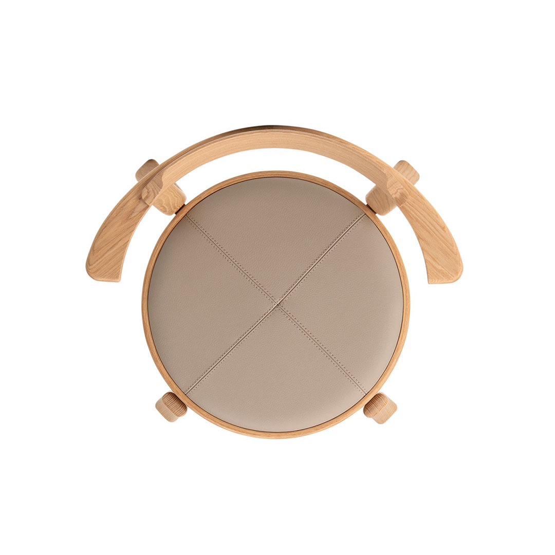 ルントオム チェアー(座張)