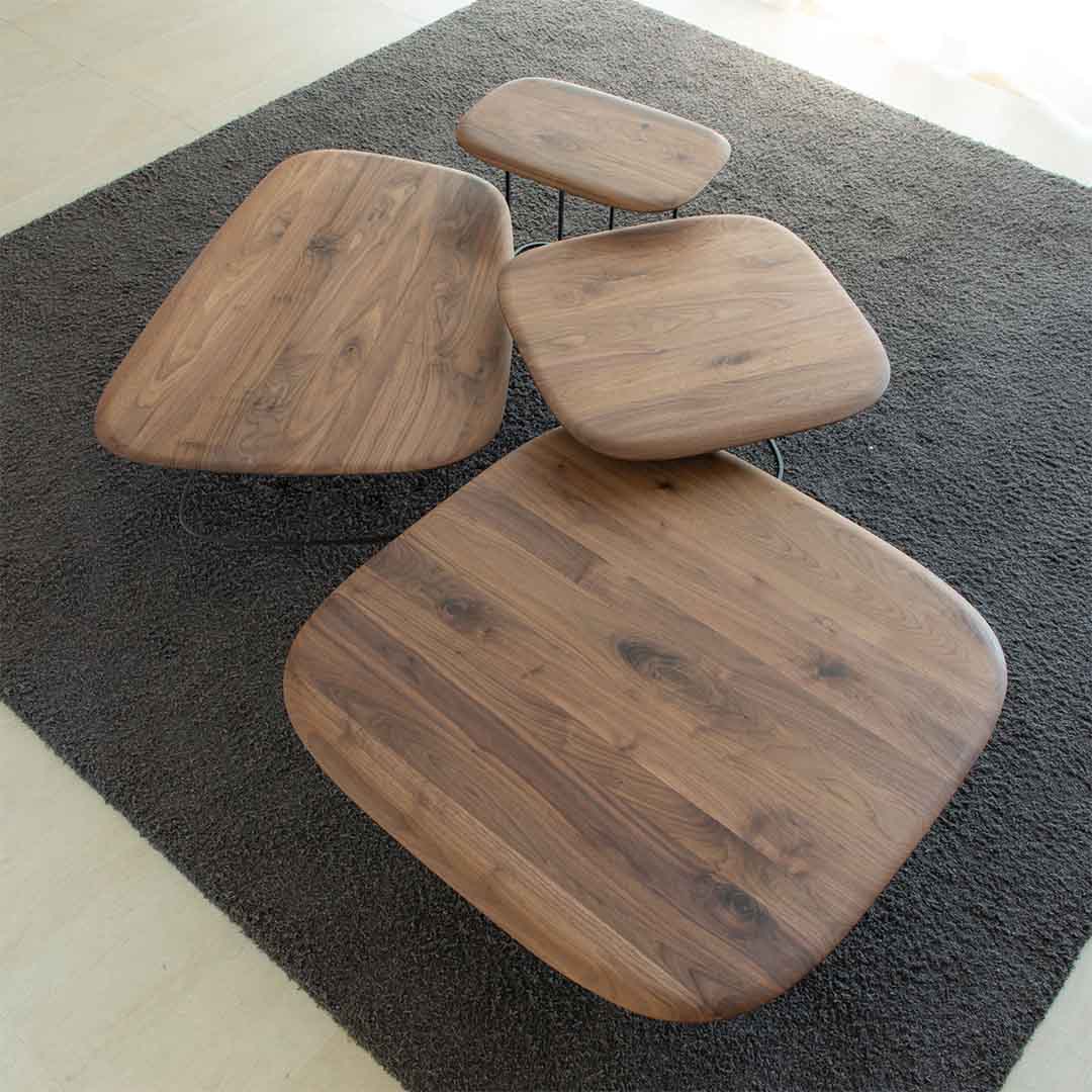 テン リビング テーブル