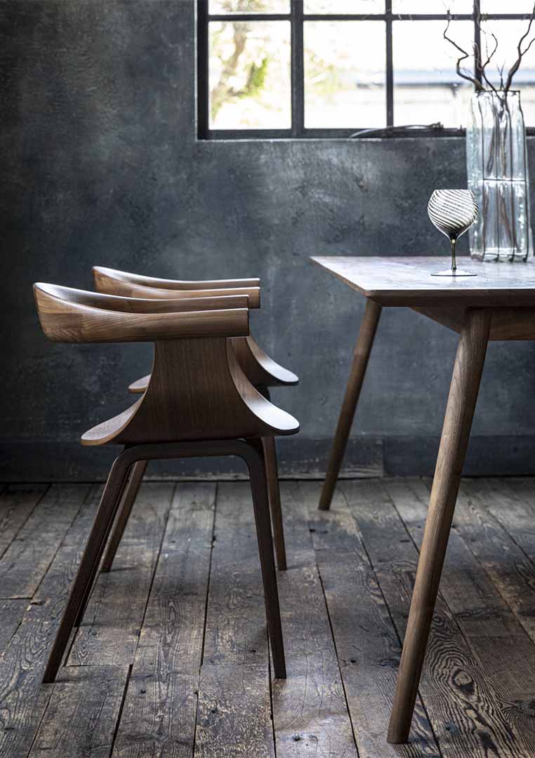 Nagi アームチェア（脚カラー：ウォールナット） ウォールナット