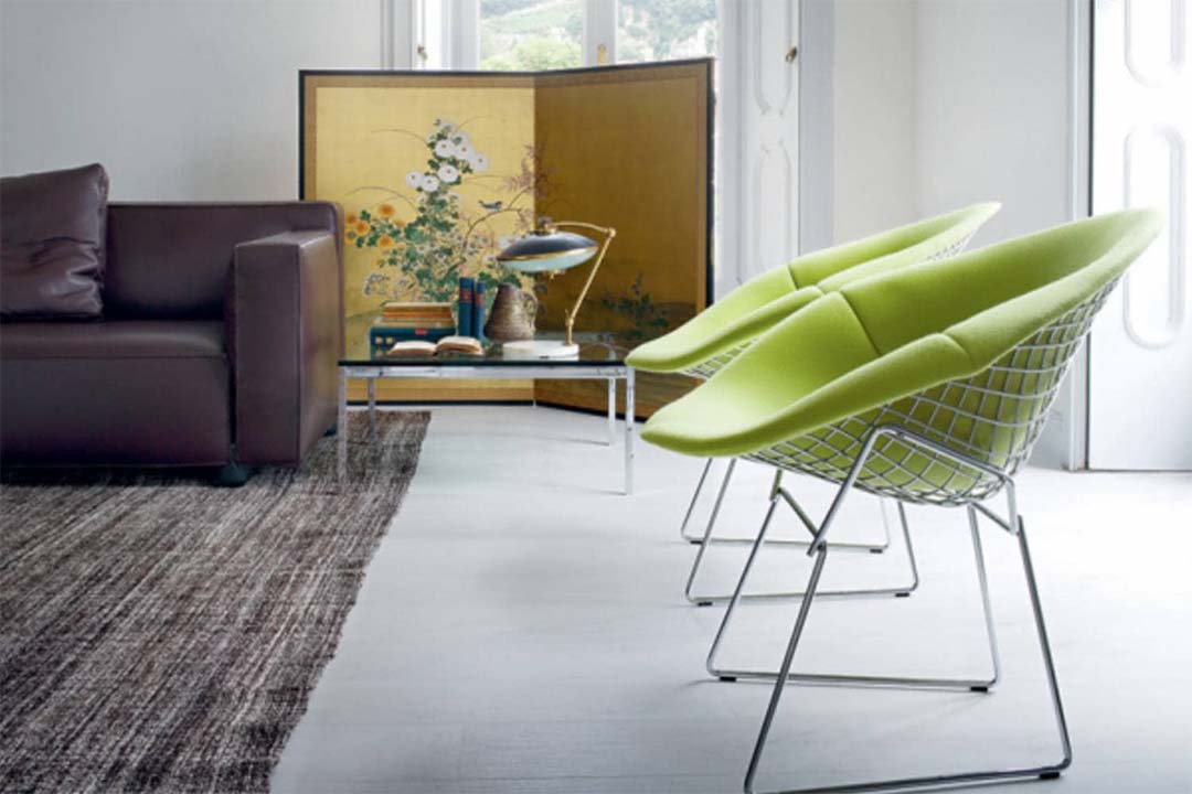 LOUNGE SEATING ダイヤモンドアｰムチェア フルカバｰ（脚カラｰ：ブラック） トーナス4_130