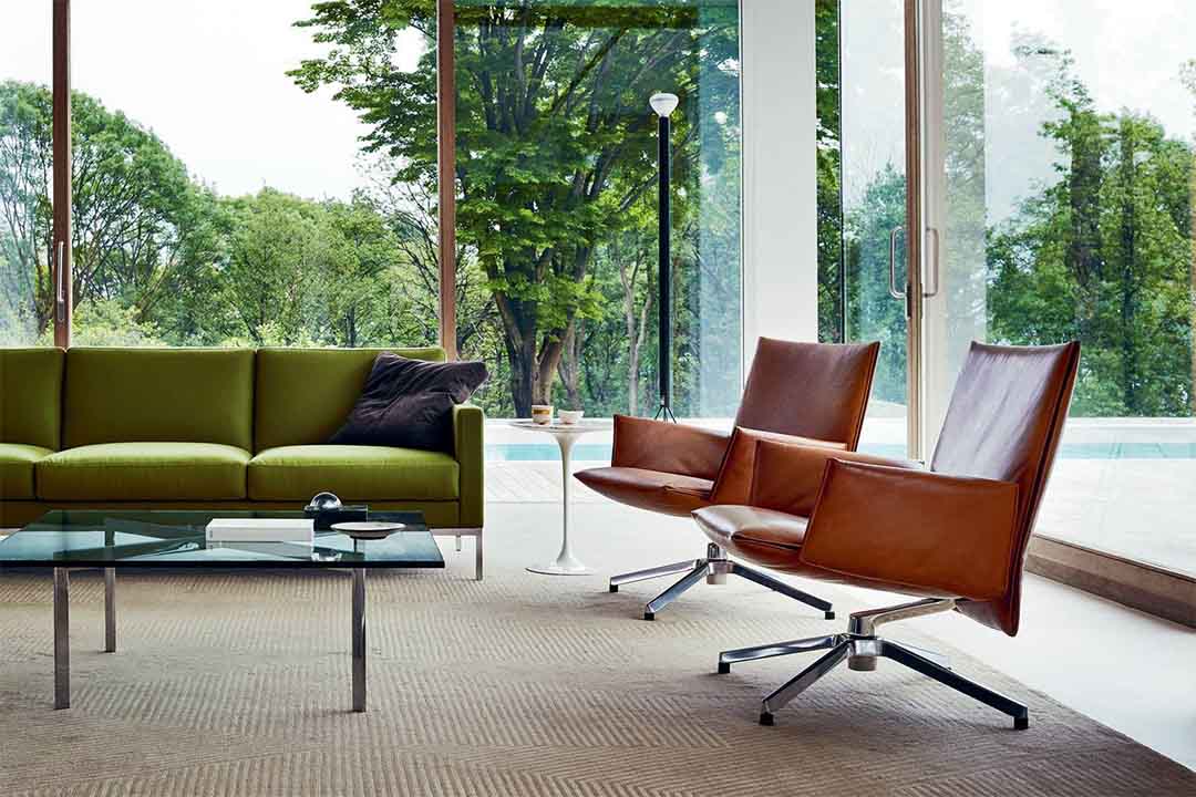 PILOT CHAIR ローバック（脚カラー：チャコール） ヴァロ_BLK