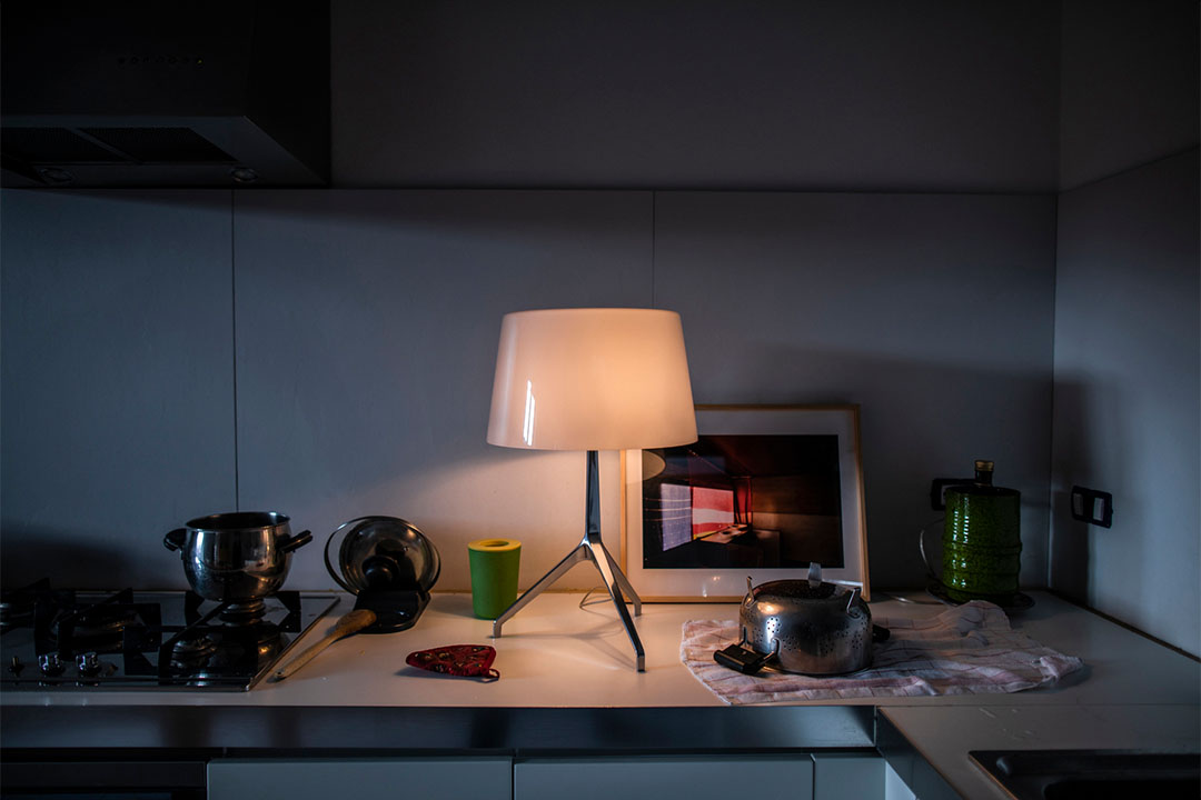 FOSCARINI / Lumiere XXL table(脚カラー:アルミニウム) grey