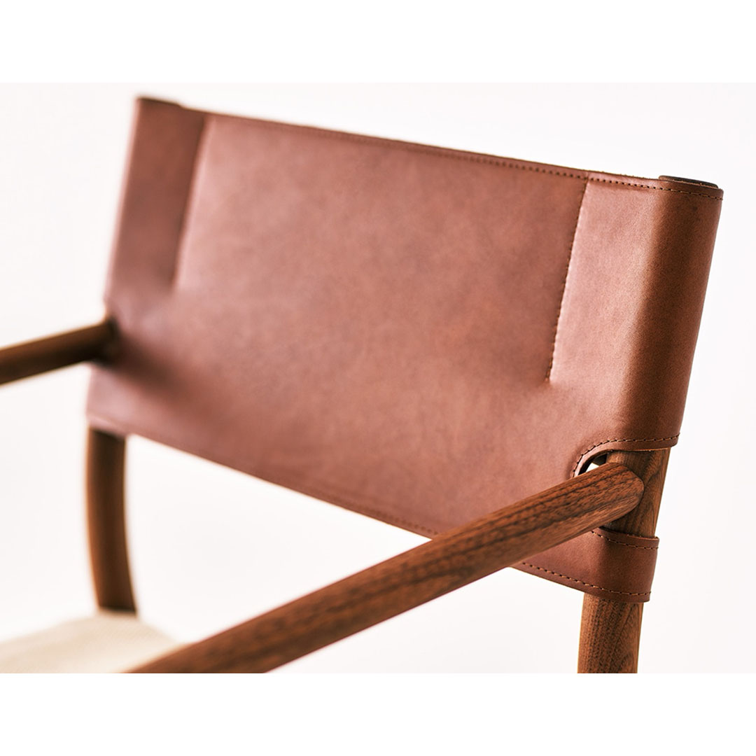 YU UC3 ダイニングチェア（脚カラー：ウォールナット） RANK5 A783（ホワイト＆リネン）