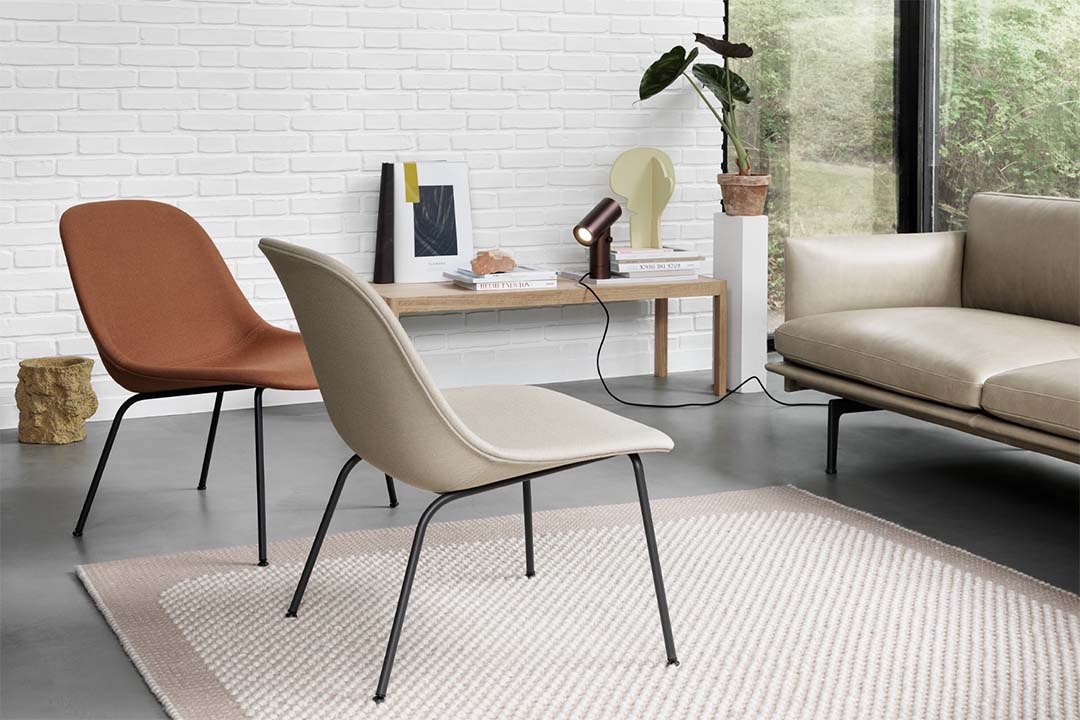 FIBER LOUNGE CHAIR / TUBE BASE リファインレザーコニャック