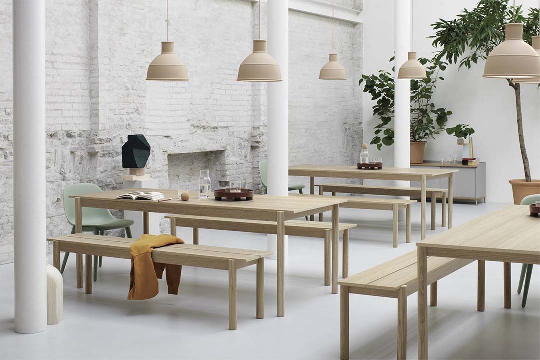 FIBER SIDE CHAIR / WOOD BASE ナチュラルホワイト