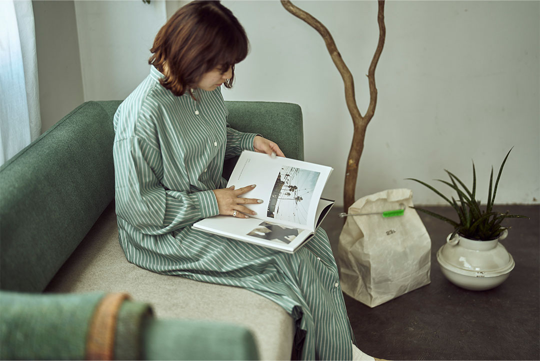 bracket sofa ダークマスタード