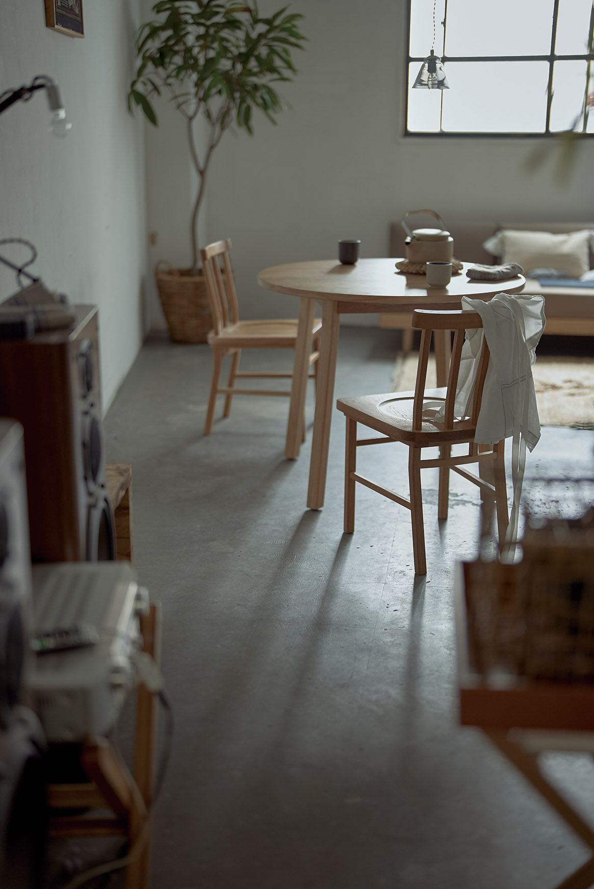 merge dining table φ900 ナチュラル