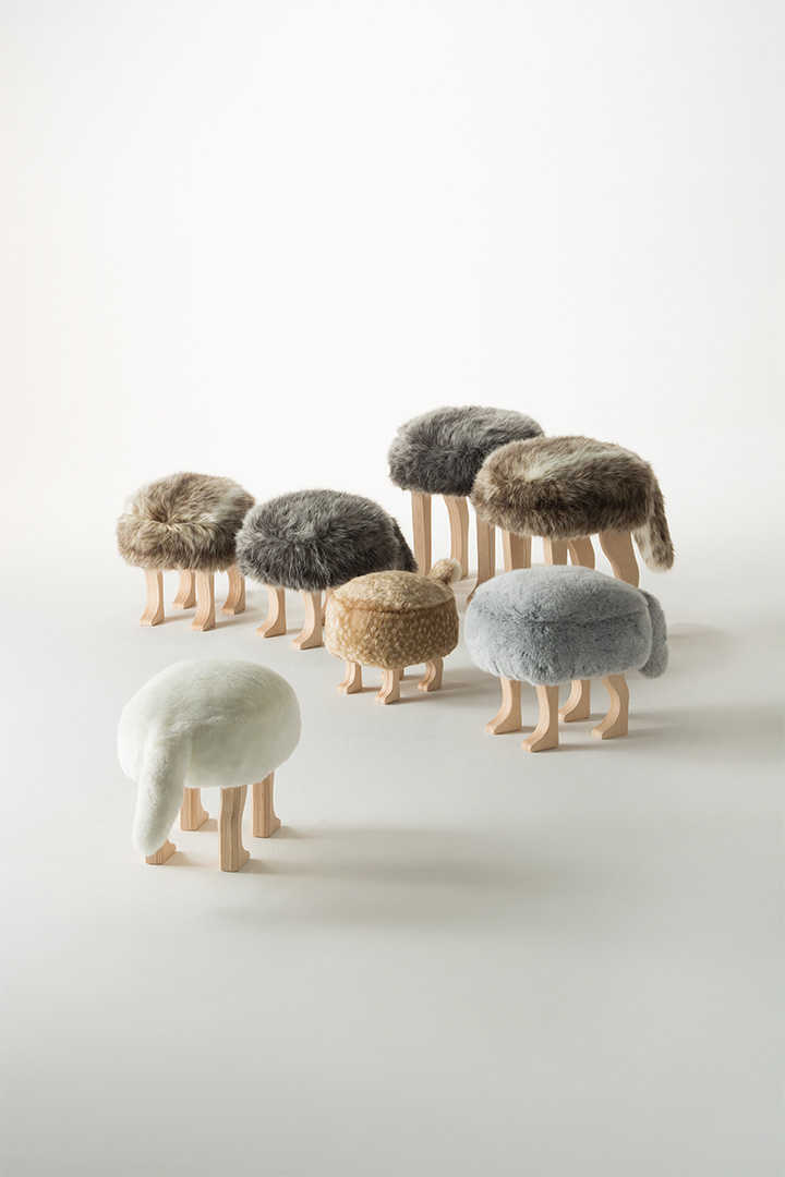 ANIMAL STOOL L ウルフグレーミックス