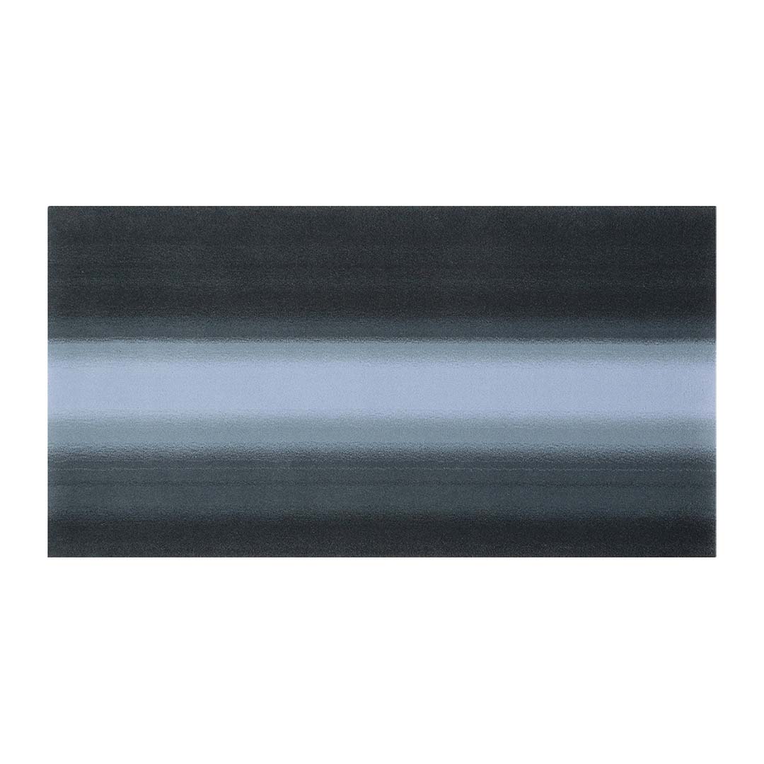 カラー：ダークグレー