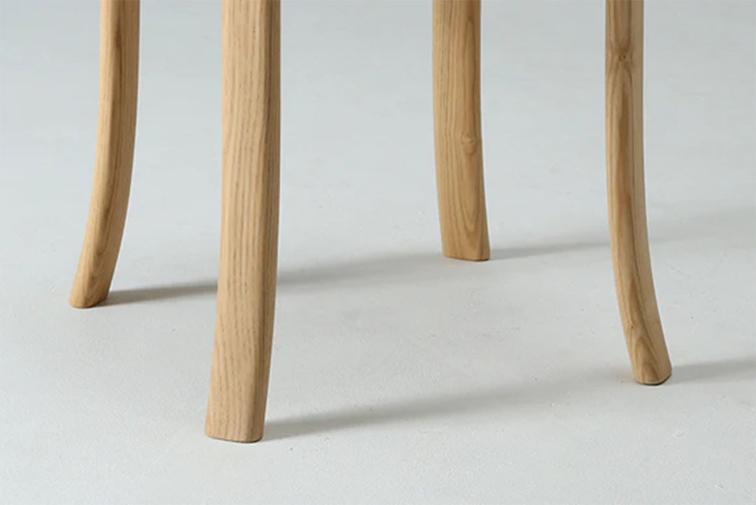 ルントオム スツール(座張)