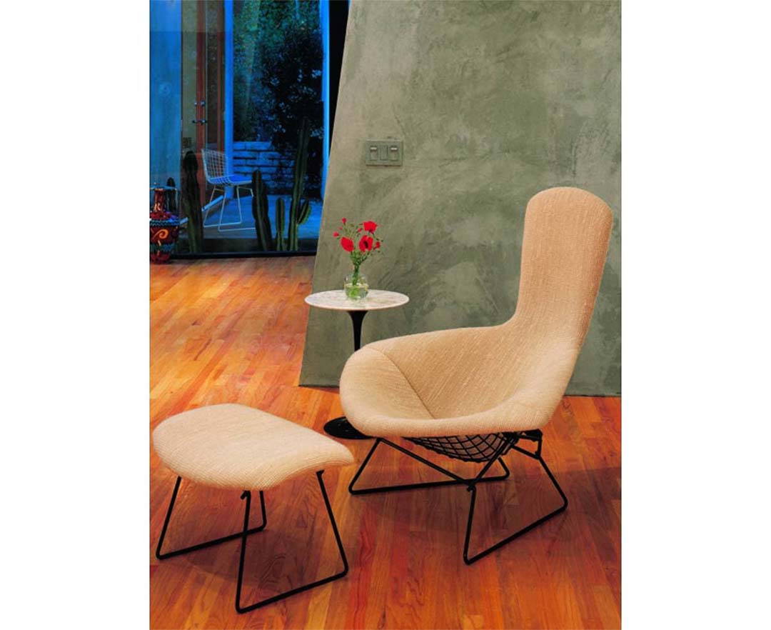 LOUNGE SEATING ハイバックアームチェア フルカバー（脚カラｰ：ブラック） トーナス4_100