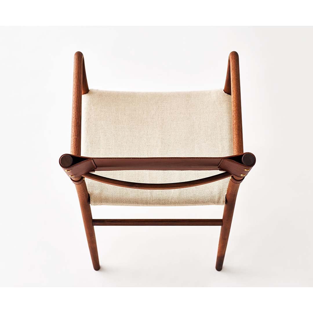 YU UC3 ダイニングチェア（脚カラー：ウォールナット） RANK5 A783（ホワイト＆リネン）