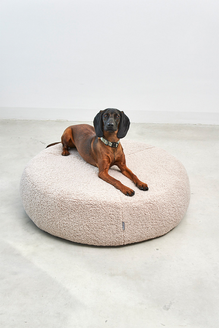 Senso Dog Pouffe ML Greige
