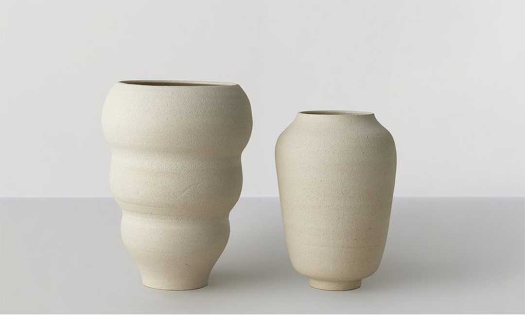 Hand turnd vase No.59/Classic Vanilla