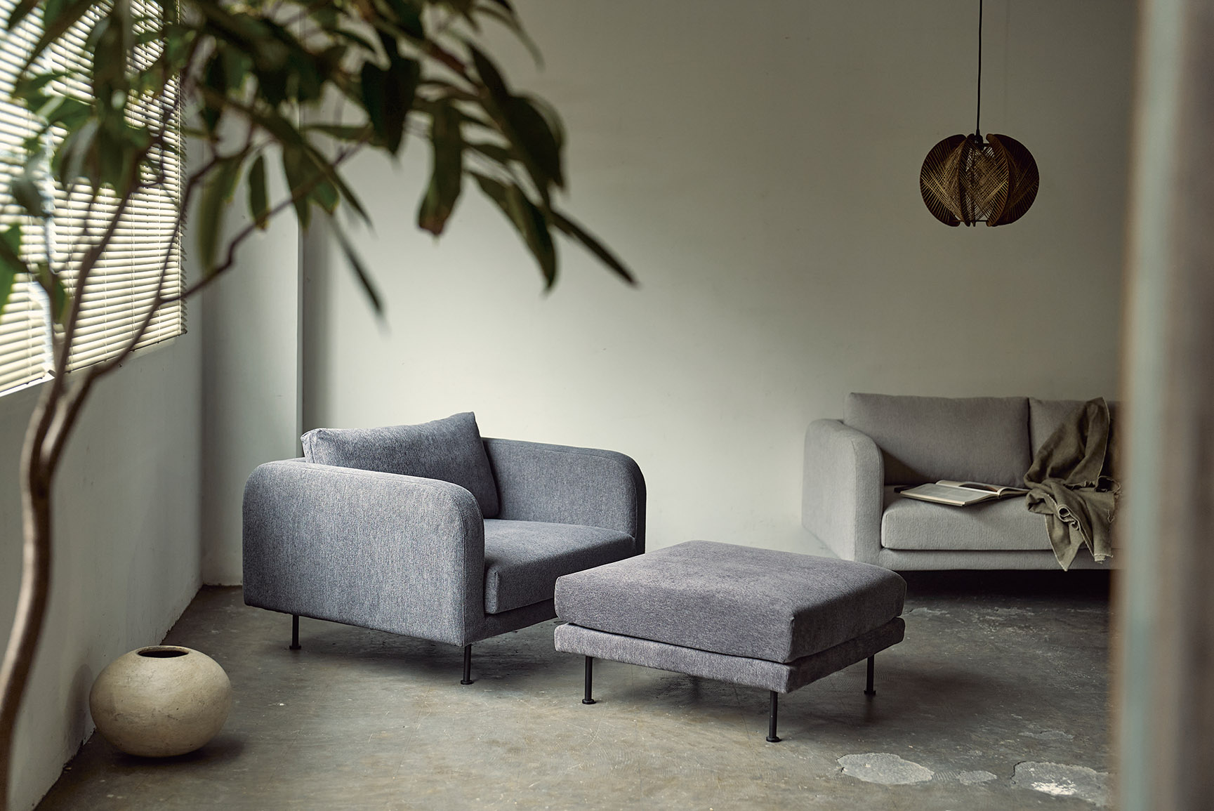 mons sofa ottoman ブラック