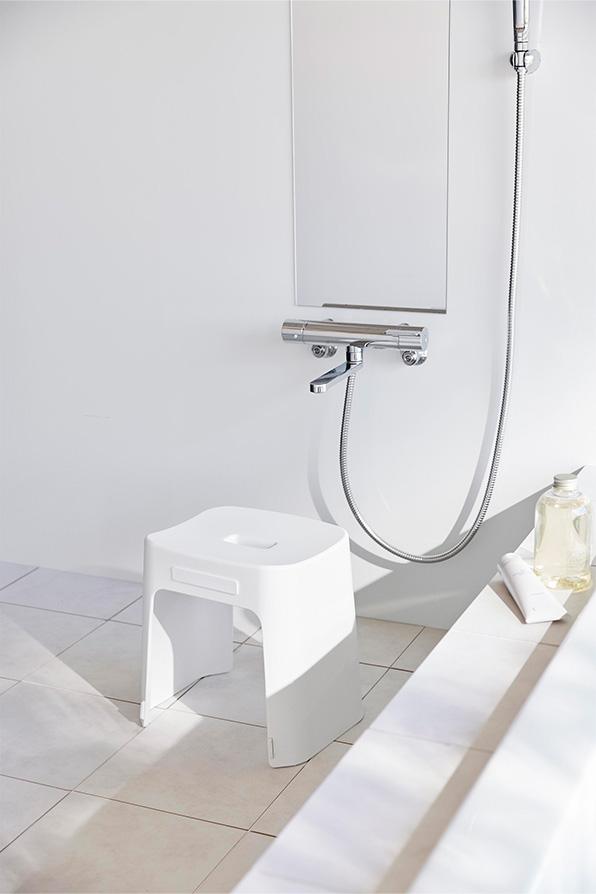 洗いやすいマグネット風呂イス タワー SH32 ブラック