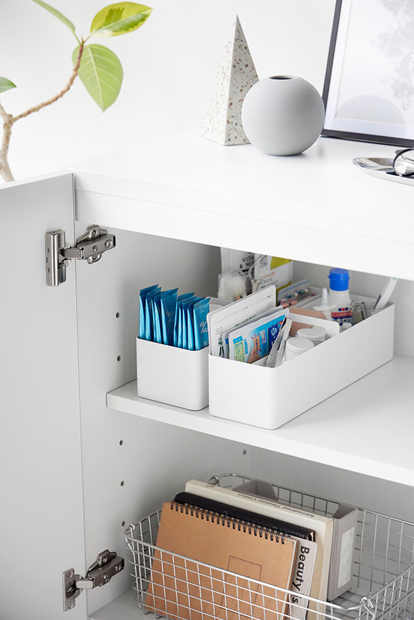 ハンドル付きスリム収納ボックス タワー ホワイト