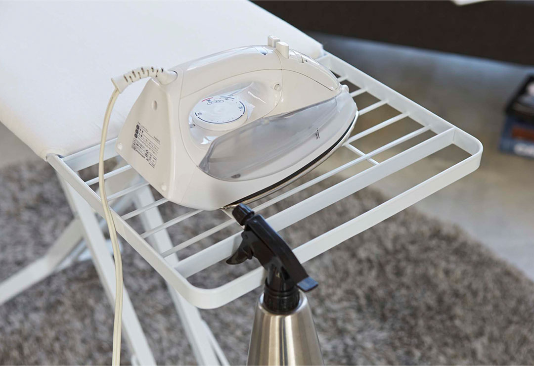 スタンド式アイロン台 タワー ホワイト