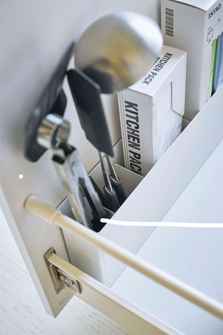 シンク下仕切り付きワイドラック タワー ホワイト