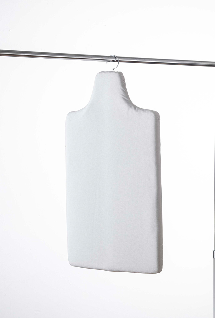 人体型スチールメッシュアイロン台 タワー ホワイト