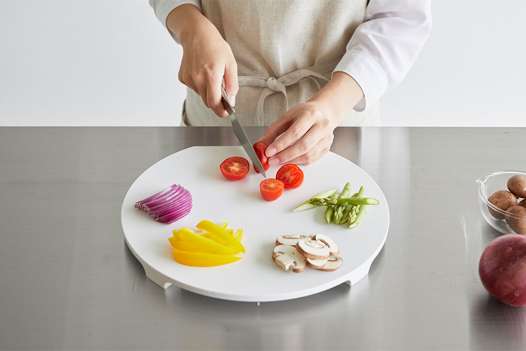 食洗機対応 マグネット抗菌まな板 タワー ラウンド ホワイト