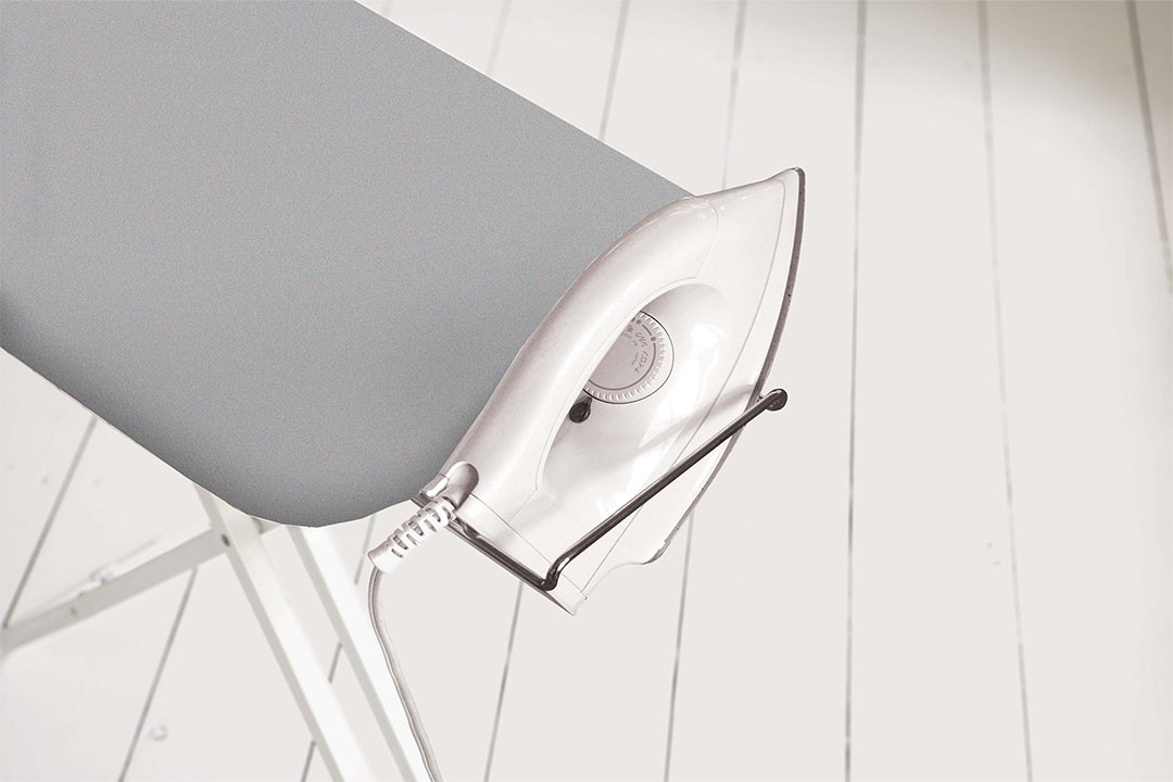 スタンド式人体型アイロン台 プレミアム アルミコート