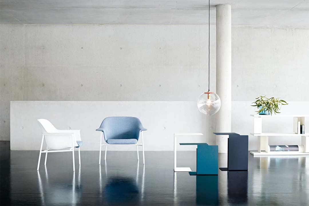 DIANA C SIDE TABLE コーラルレッド