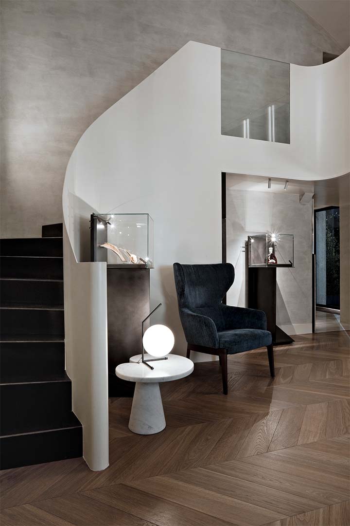 IC Lights T1 Low Chrome