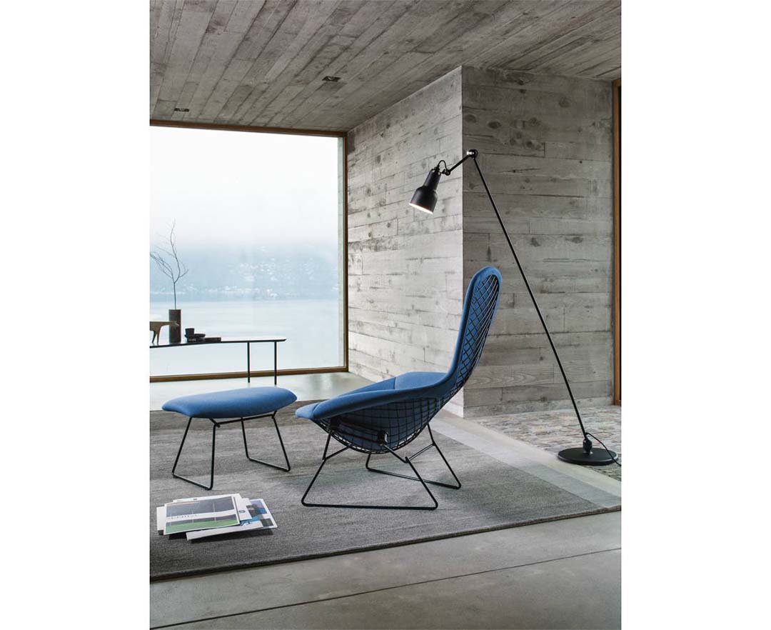 LOUNGE SEATING ハイバックアームチェア フルカバー（脚カラｰ：ポリッシュクロｰム） トーナス4_129