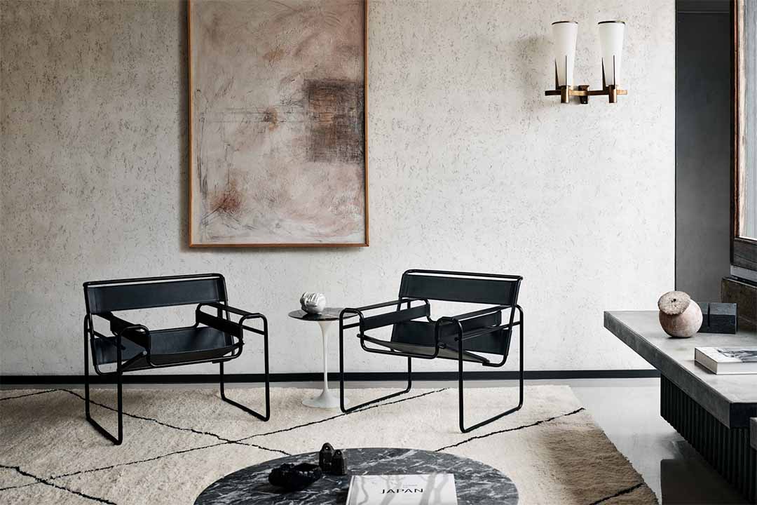 WASSILY LOUNGE CHAIR MATTE FRAME(脚カラー:ホワイト・ウルトラマット) カウハイドホワイトベージュ