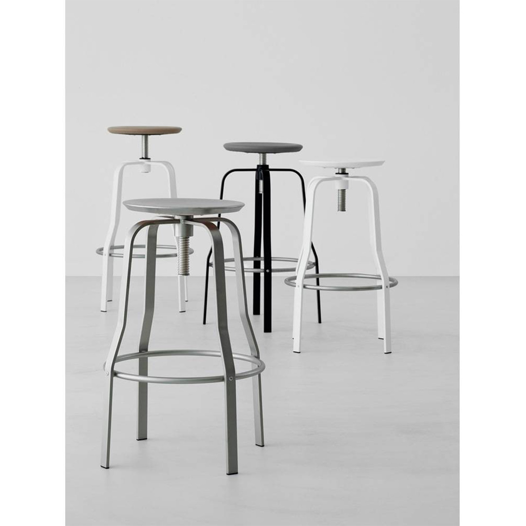 ジロ（脚カラー：ブラック） ブラック